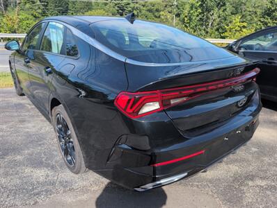 2023 Kia K5 GT-Line - Photo 2 - St. Johnsbury, VT 05819
