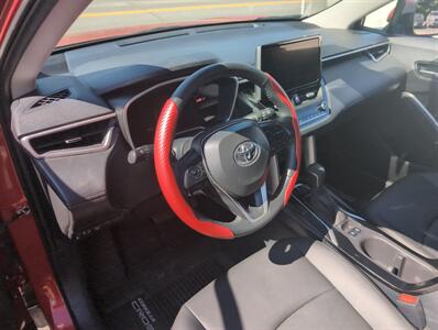 2023 Toyota Corolla Cross XLE   - Photo 6 - St. Johnsbury, VT 05819