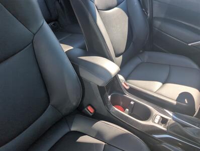 2023 Toyota Corolla Cross XLE   - Photo 21 - St. Johnsbury, VT 05819