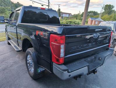 2022 Ford F-250 Super Duty XLT   - Photo 2 - St. Johnsbury, VT 05819