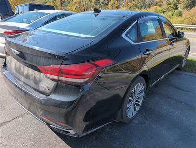 2015 Hyundai Genesis 3.8L   - Photo 3 - St. Johnsbury, VT 05819