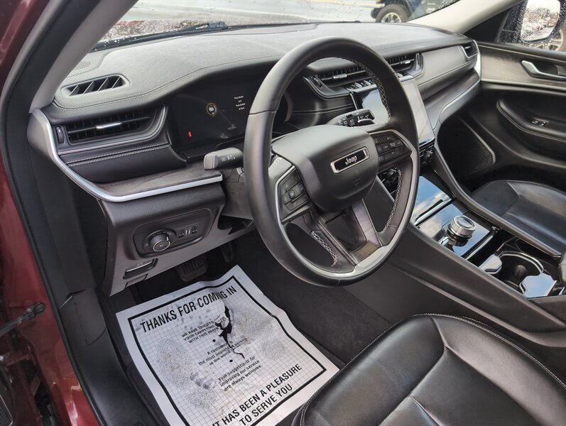 2021 Jeep Grand Cherokee Limited photo 4