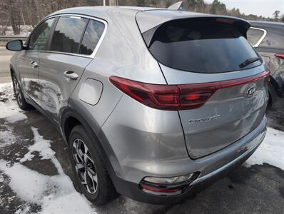 2022 Kia Sportage LX - Photo 2 - St. Johnsbury, VT 05819