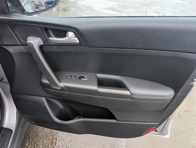 2022 Kia Sportage LX   - Photo 15 - St. Johnsbury, VT 05819