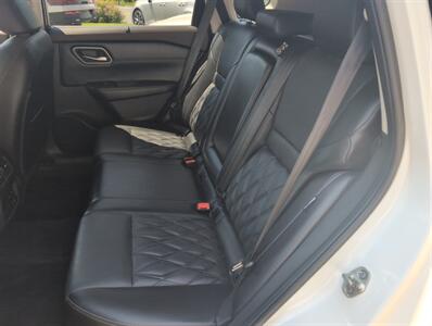 2021 Nissan Rogue Platinum   - Photo 9 - St. Johnsbury, VT 05819