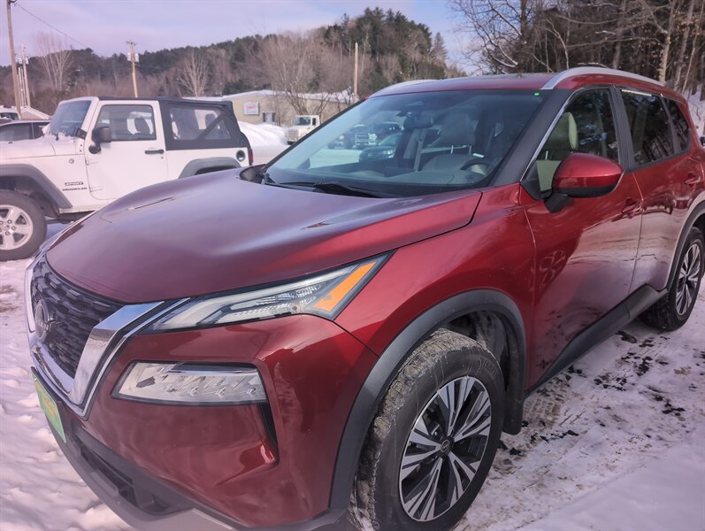 2023 Nissan Rogue SV   - Photo 1 - St. Johnsbury, VT 05819