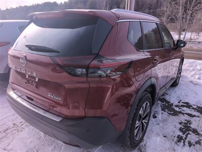 2023 Nissan Rogue SV   - Photo 3 - St. Johnsbury, VT 05819