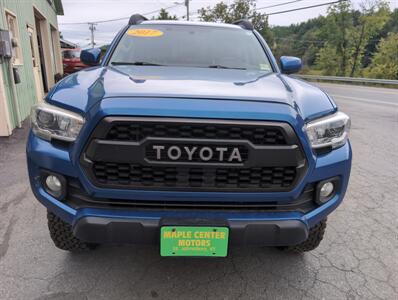 2017 Toyota Tacoma SR5 V6   - Photo 5 - St. Johnsbury, VT 05819