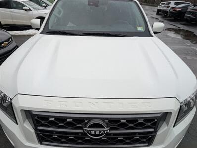 2022 Nissan Frontier SV   - Photo 10 - St. Johnsbury, VT 05819