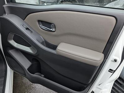 2022 Nissan Frontier SV   - Photo 18 - St. Johnsbury, VT 05819