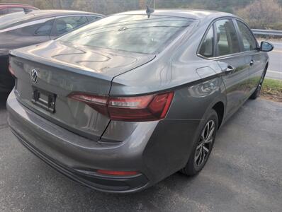 2024 Volkswagen Jetta S   - Photo 3 - St. Johnsbury, VT 05819