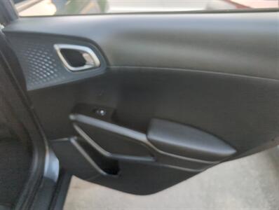 2023 Kia Soul EX - Photo 13 - St. Johnsbury, VT 05819