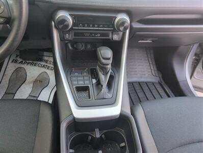 2022 Toyota RAV4 LE   - Photo 20 - St. Johnsbury, VT 05819