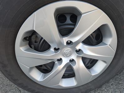 2022 Toyota RAV4 LE   - Photo 28 - St. Johnsbury, VT 05819
