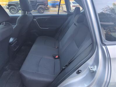 2022 Toyota RAV4 LE   - Photo 10 - St. Johnsbury, VT 05819