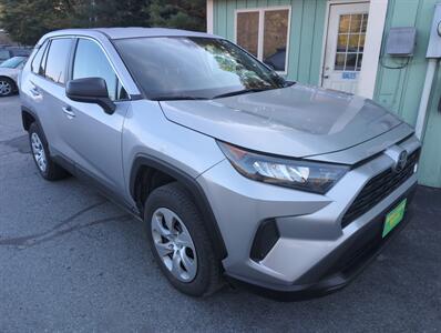 2022 Toyota RAV4 LE   - Photo 4 - St. Johnsbury, VT 05819
