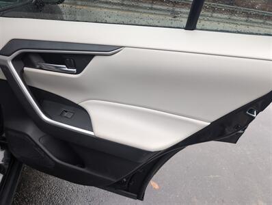 2022 Toyota RAV4 XLE - Photo 13 - St. Johnsbury, VT 05819