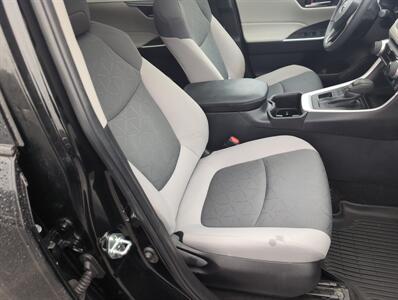 2022 Toyota RAV4 XLE - Photo 16 - St. Johnsbury, VT 05819