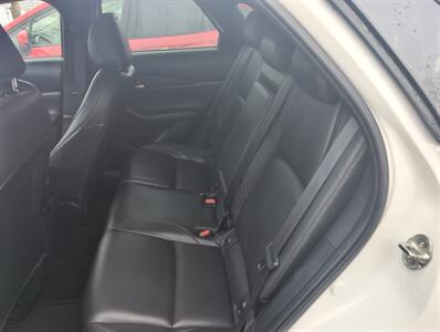 2023 Mazda CX-30 2.5 S Preferred - Photo 10 - St. Johnsbury, VT 05819