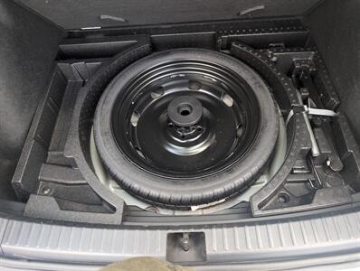 2025 Volkswagen Taos S 4Motion   - Photo 12 - St. Johnsbury, VT 05819
