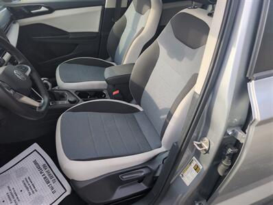2025 Volkswagen Taos S 4Motion   - Photo 7 - St. Johnsbury, VT 05819