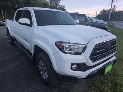 2018 Toyota Tacoma SR5 V6 - Photo 4 - St. Johnsbury, VT 05819