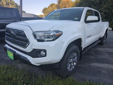2018 Toyota Tacoma SR5 V6 - Photo 1 - St. Johnsbury, VT 05819