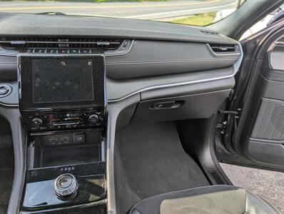 2023 Jeep Grand Cherokee Laredo - Photo 12 - St. Johnsbury, VT 05819