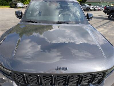 2023 Jeep Grand Cherokee Laredo - Photo 5 - St. Johnsbury, VT 05819