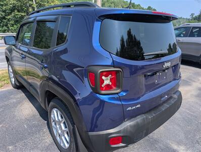 2021 Jeep Renegade Latitude   - Photo 2 - St. Johnsbury, VT 05819