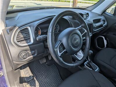 2021 Jeep Renegade Latitude   - Photo 7 - St. Johnsbury, VT 05819