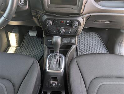 2021 Jeep Renegade Latitude   - Photo 21 - St. Johnsbury, VT 05819