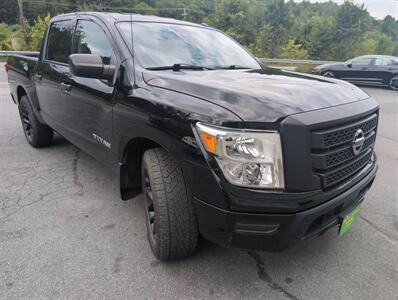 2021 Nissan Titan S - Photo 4 - St. Johnsbury, VT 05819