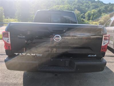 2021 Nissan Titan S   - Photo 9 - St. Johnsbury, VT 05819