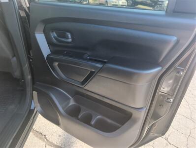 2021 Nissan Titan S   - Photo 18 - St. Johnsbury, VT 05819