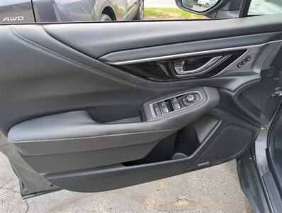 2021 Subaru Outback Limited   - Photo 4 - St. Johnsbury, VT 05819