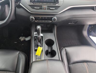 2021 Nissan Altima 2.5 SR   - Photo 21 - St. Johnsbury, VT 05819