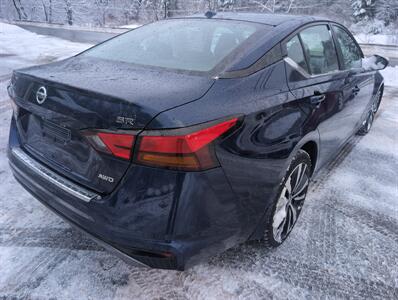 2021 Nissan Altima 2.5 SR   - Photo 3 - St. Johnsbury, VT 05819