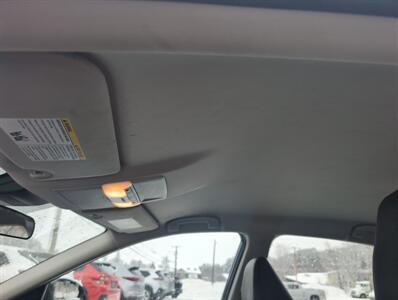 2021 Nissan Altima 2.5 SR   - Photo 8 - St. Johnsbury, VT 05819