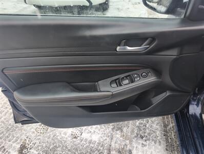 2021 Nissan Altima 2.5 SR   - Photo 5 - St. Johnsbury, VT 05819