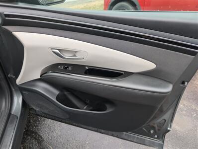 2023 Hyundai TUCSON Hybrid Limited   - Photo 15 - St. Johnsbury, VT 05819