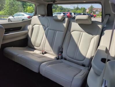 2022 Jeep Wagoneer Series III - Photo 11 - St. Johnsbury, VT 05819