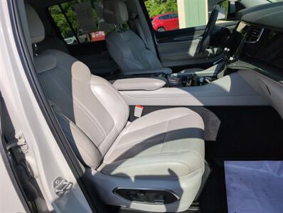 2022 Jeep Wagoneer Series III - Photo 19 - St. Johnsbury, VT 05819