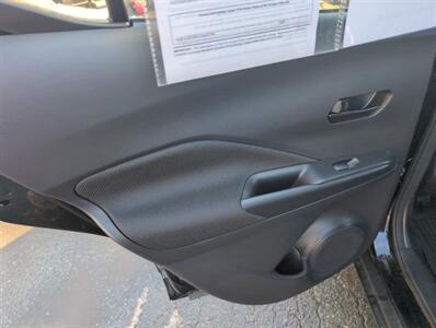 2021 Nissan Kicks S   - Photo 9 - St. Johnsbury, VT 05819