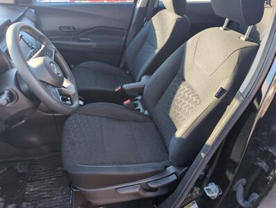 2021 Nissan Kicks S   - Photo 7 - St. Johnsbury, VT 05819