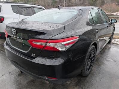 2020 Toyota Camry LE   - Photo 3 - St. Johnsbury, VT 05819