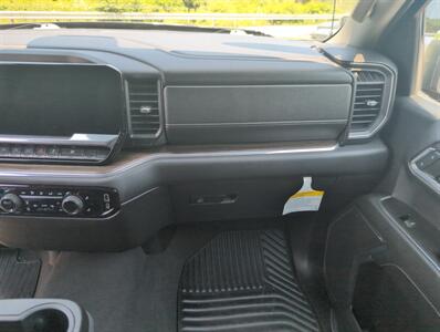 2023 Chevrolet Silverado 1500 LT   - Photo 19 - St. Johnsbury, VT 05819