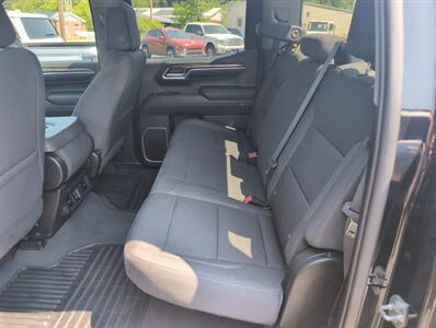 2023 Chevrolet Silverado 1500 LT   - Photo 10 - St. Johnsbury, VT 05819