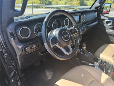 2019 Jeep Wrangler Unlimited Sahara   - Photo 6 - St. Johnsbury, VT 05819