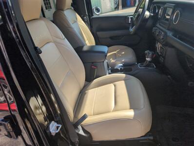 2019 Jeep Wrangler Unlimited Sahara   - Photo 14 - St. Johnsbury, VT 05819